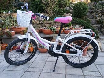 Dívčí kolo "18"  Vizovice