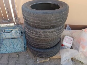 Prodám pneu 205/60r16