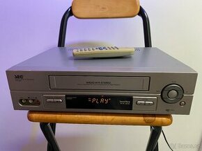 Videorekordér SEG VCR5360 s dálkovým ovladačem - 1