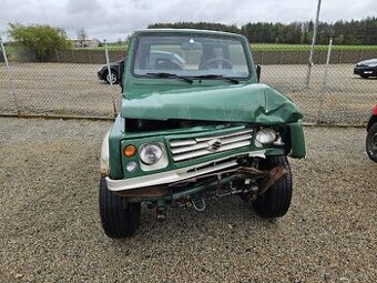 Suzuki samurai - 1