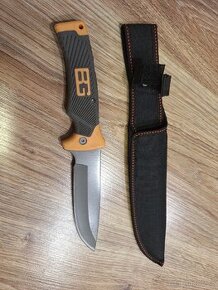 Bear Grylls nůž