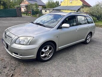Toyota Avensis vvti 2.0 benzín 2004