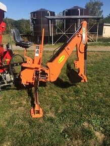 Traktorový zadní podkop BH - 7600, Podkop za traktor. Bagr.