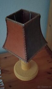 Stolní lampa