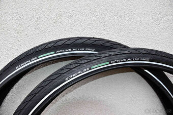 Pláště na kolo Schwalbe Active plus nové 28x2