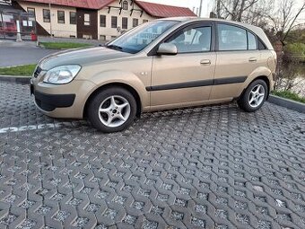 Kia rio 1.5 crdi