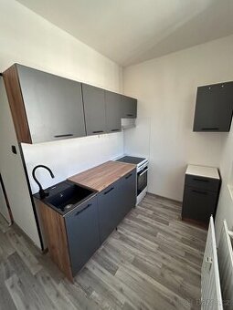 🏡 Pronájem bytu 1+1, 35 m² – Děčín