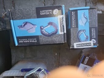 Brzdové destičky přední a zadní na VW Passat B6