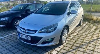 Opel Astra J