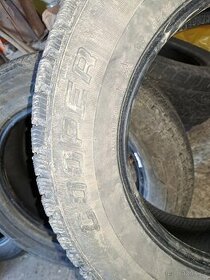Zimní pneu 215/65 R16