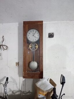 hodiny 24v