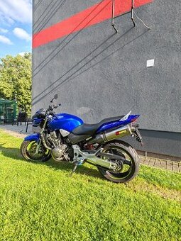 Honda CB900 Hornet