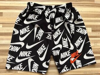Nové Nike kraťasy