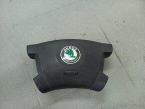 Škoda Fabia I airbag řidiče