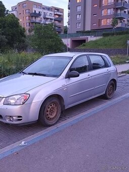 Kia Cerato 1.5CRDI 16V 75Kw Nová STK