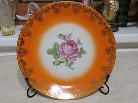 Dekorativní porcelánové retro talíře