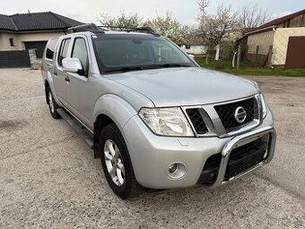 Nissan Navara 4WD s uzávierkou - 1