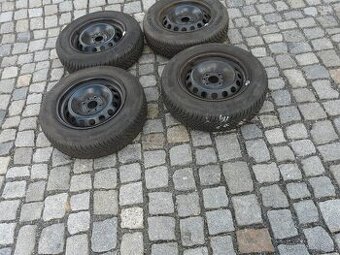 ZIMNÍ PNEU + DISKY 165/70R14 FIAT 14" PANDA