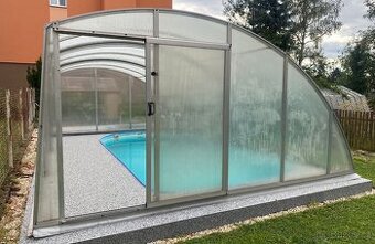 Zastřešení bazénu