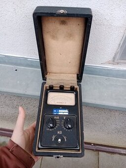 Měřící přístroj Avomet II