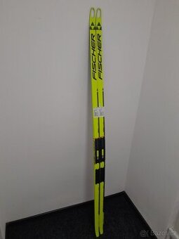 Nové běžky FISCHER speedmax 3D helium