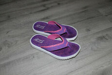 Dětské pantofle (žabky) - vel. 35