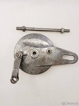 ČZ 125 & 150 C OSA ZADNÍHO KOLA NEODPRUŽENÁ ORIGINÁL