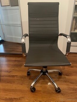 Kancelářská židle