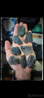 Exkluzivní sbírka vltavínů – 517,5 g • 54 kusů • Celek