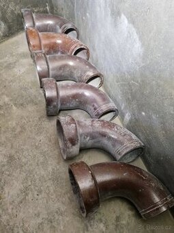 KAMENINOVÉ KOLENA (KANALIZACE, ODPADY, ODVOD VODY)