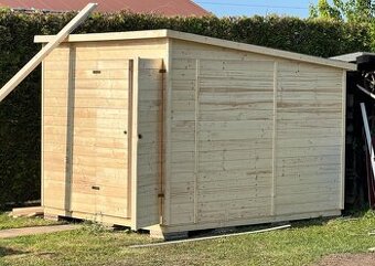 Dřevěný domek Brno na nářadí