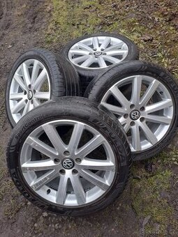 Alu kola 5x112 originál VW 235/45  R17