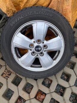 Alu kola 15” 5x112 a zimní pneu 175/65/R15 Mini