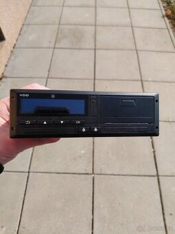 Digitální tachograf