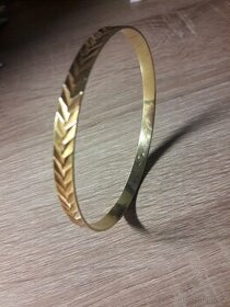 Zlatý dámsky náramek - 14 karátů