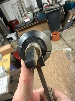 Kolečka (kružitka) na sklo