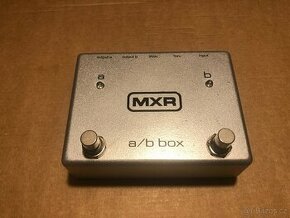 Dunlop MXR M196 A/B Box