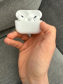 Prodám AirPods pro
