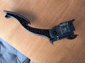Mercedes,plynový pedál A2463001404, 246 300 14 04