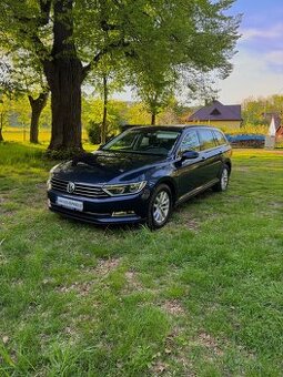 VW Passat B8 2.0 TDi 110 kW 07/2016 2x klíč 2x kola serviska