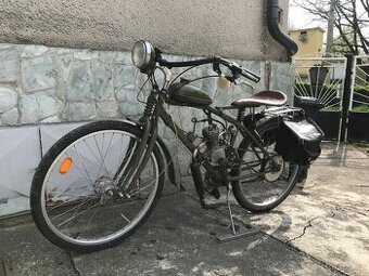 Stavba motokola ve stylu army