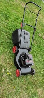 Benzínová sekačka motor briggstratton