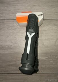 Nerf - originální dvojnožka pod zbraň