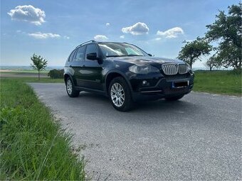 BMW X5 e70 3.5xd 210kw Český Původ nová STK