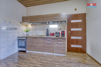 Prodej bytu 3+1, 86 m², Kdyně, ul. Nádražní - 1