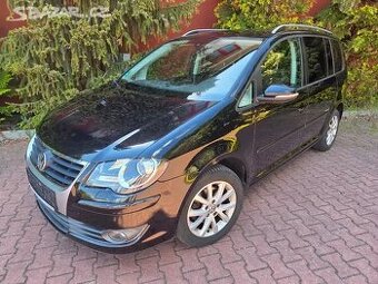 Touran 1.9TDI 77kW Freestyle 7.míst,2010,bez koroze,tažné