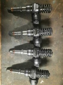 vstriky 2.0tdi   038 130 073 BCB