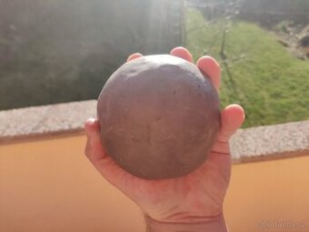 Velká plastelínová kulička – nedelej na mne hrrrr - 1