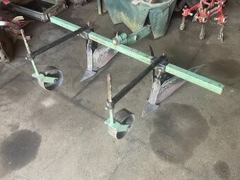 Prodám hrobkovací radlice za malotraktor