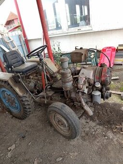 Traktor domácí výroby